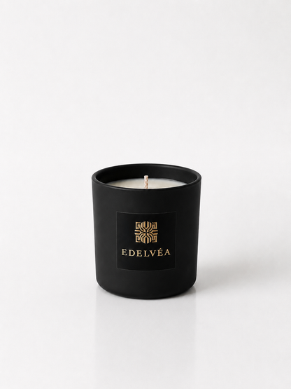 BLACK VANILLA & OUD SCENTED CANDLE