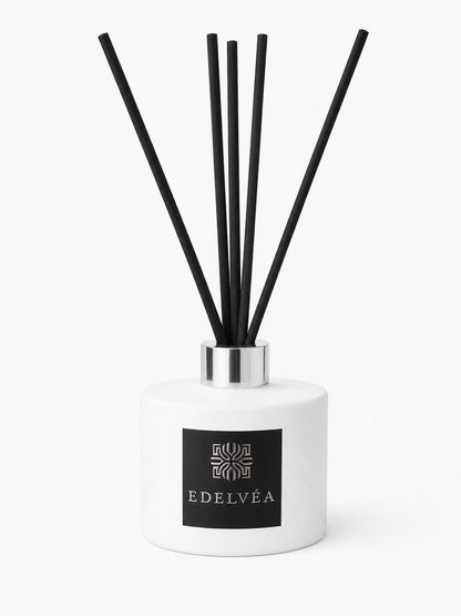 ÉCLAT NOIR REED DIFFUSER