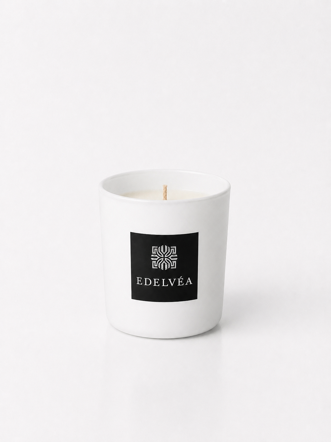 FIG AND SANDALWOOD SCENTED CANDLE