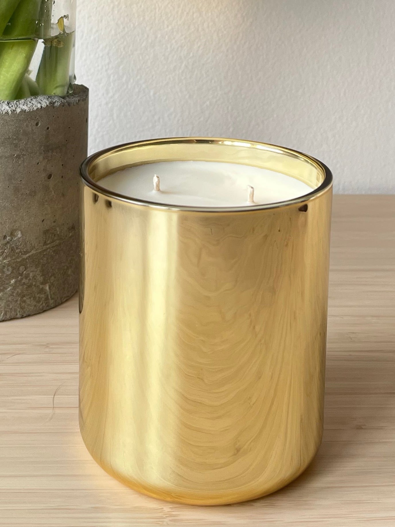 ÉCLAT NOIR SCENTED CANDLE
